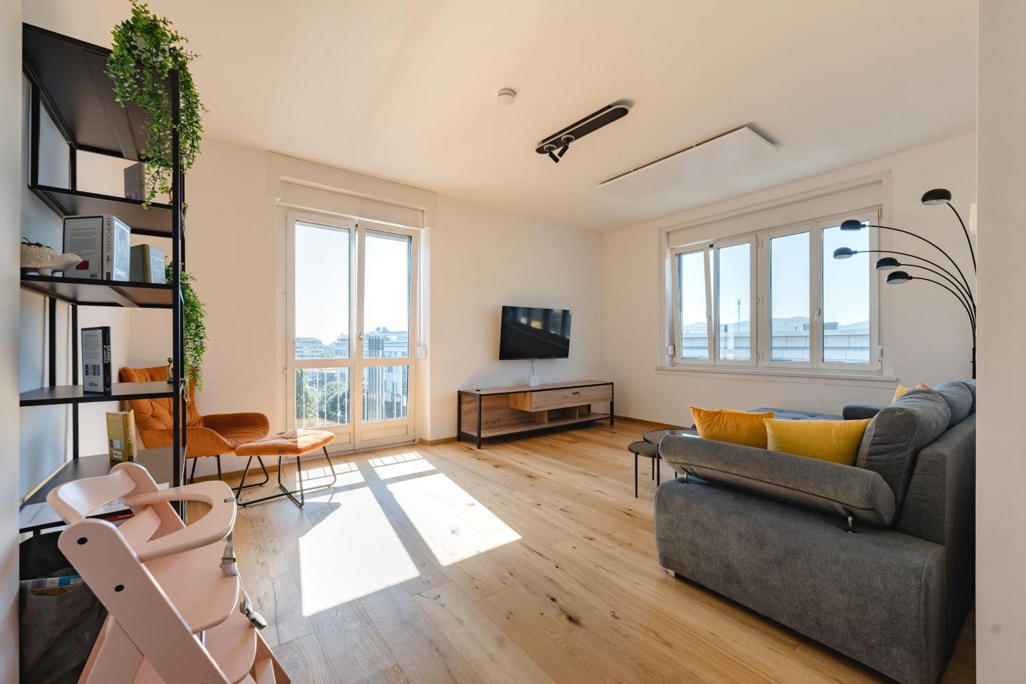 Tamliving Center Luxury 4 Rooms Smart Tv Kitchen Great View Грац Экстерьер фото
